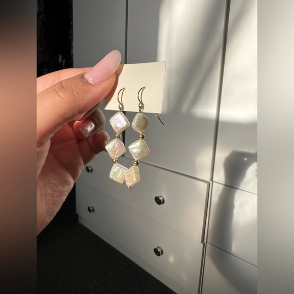 White Iridescent Diamond Shaped Beaded Lightweight Dangly Dainty Long Earrings - Picture 5 of 9